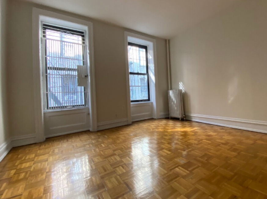 picture of the penthouse apartment in 170 West 74th apartment 814 in manhattan 1